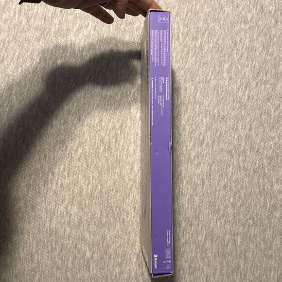 New Logitech POP ICON Keys Wireless Keyboard Switches Between 3 Devices - Picture 4 of 4